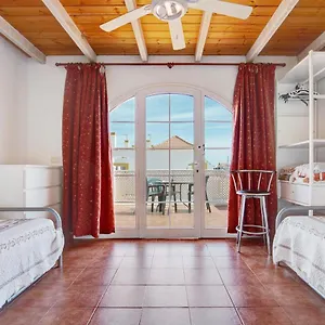 https://beautiful-3-bed-apartment.in-canary-islands.com